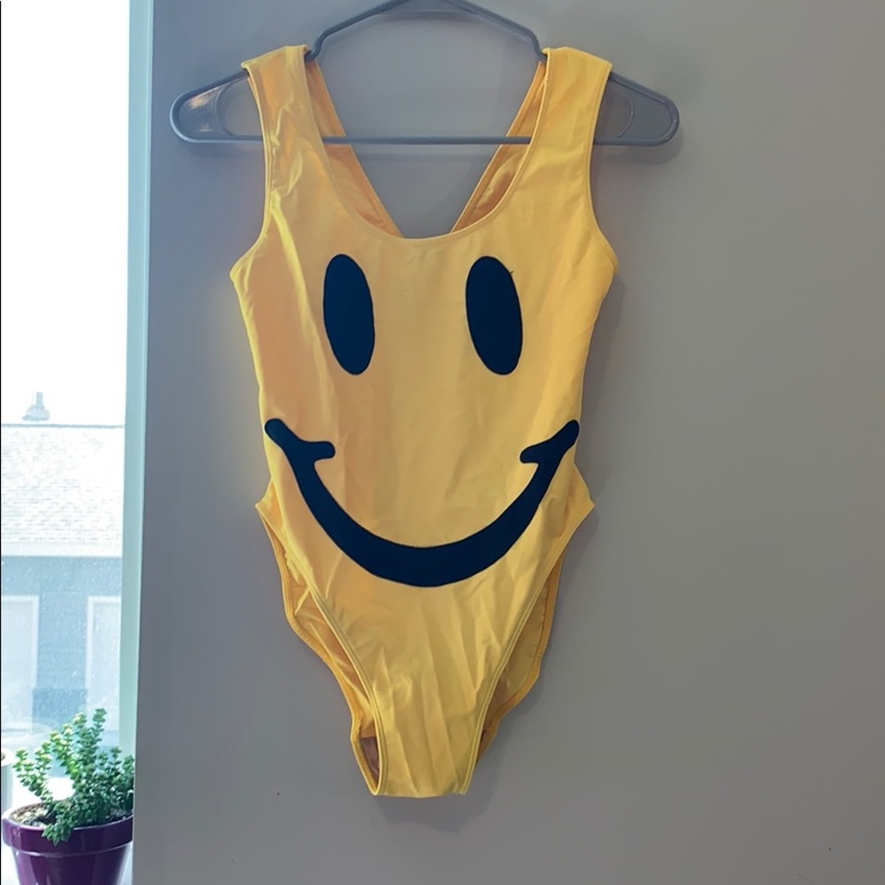 Bathing/bodysuit
